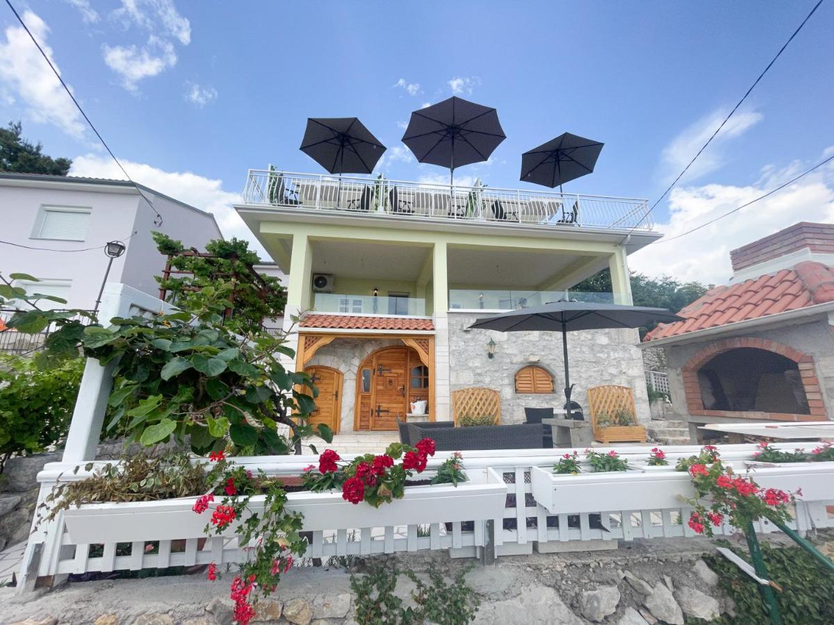 Apartmani Fabijan&Florijan Dramalj Exterior foto